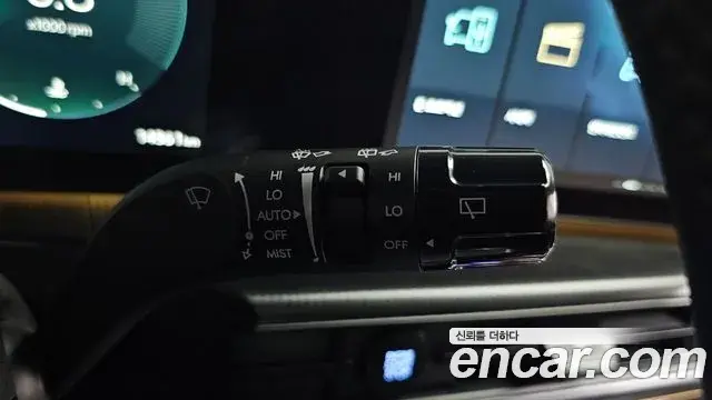 Hyundai Santa Fe 2025 — Photo 26/41