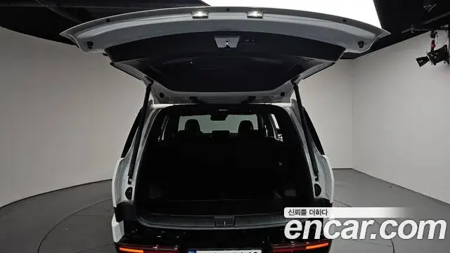 Hyundai Santa Fe 2025 — Photo 11/41