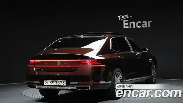 Genesis G90 2022 — Şəkil 35/36
