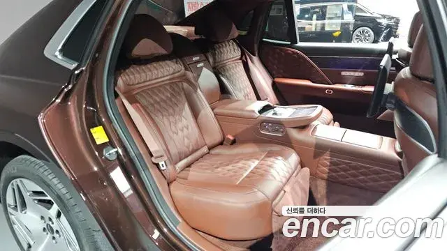 Genesis G90 2022 — Şəkil 25/36