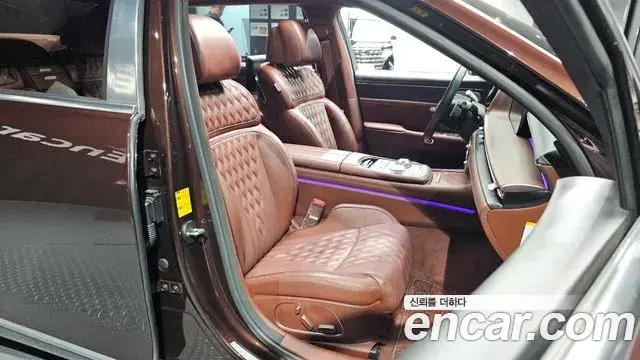Genesis G90 2022 — Şəkil 31/36