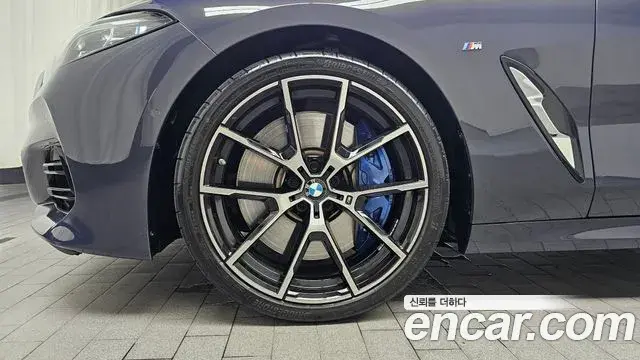 BMW 8 Series 2024 — Şəkil 4/32