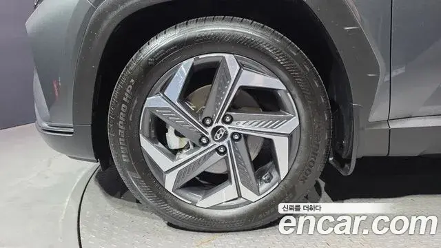 Hyundai Tucson Hybrid 2023 — Şəkil 24/33