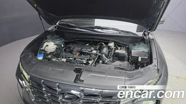 Hyundai Tucson Hybrid 2023 — Şəkil 16/33