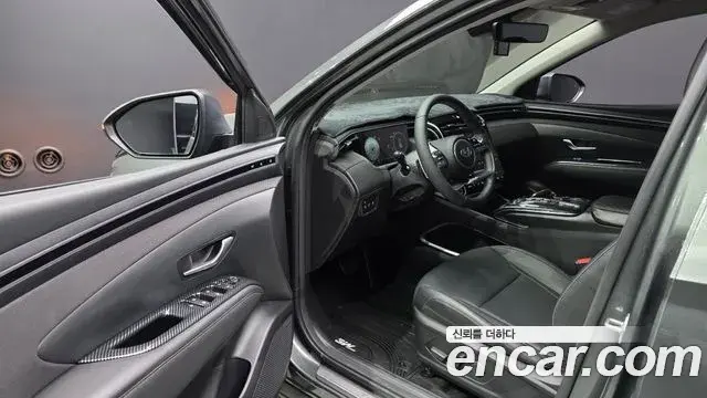 Hyundai Tucson Hybrid 2023 — Şəkil 25/33