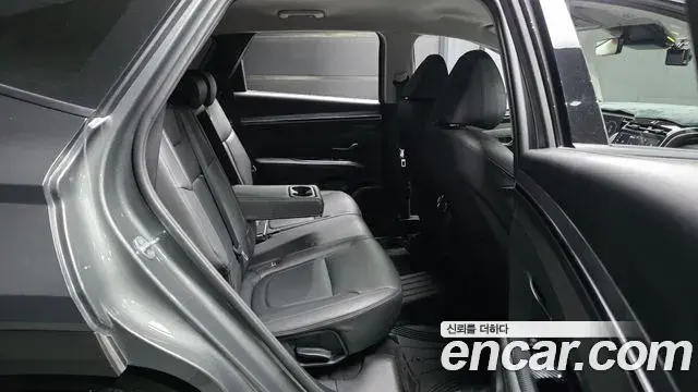 Hyundai Tucson Hybrid 2023 — Şəkil 9/33