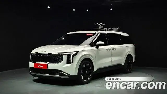 Kia Carnival 2024 — Photo 2/48