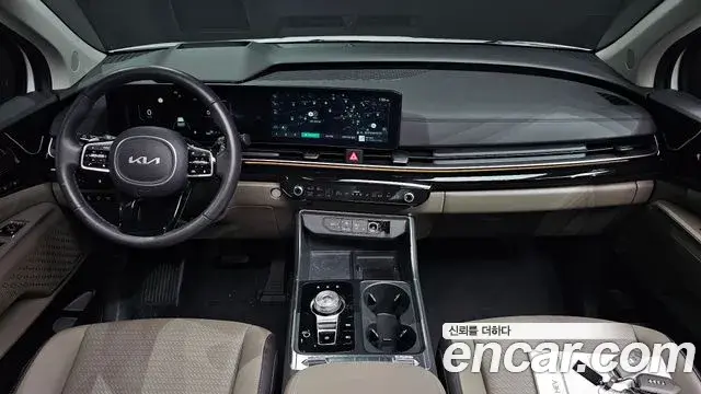 Kia Carnival 2024 — Photo 10/48