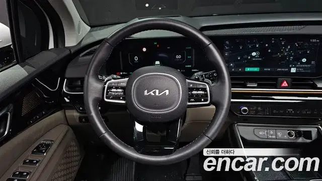 Kia Carnival 2024 — Photo 7/48