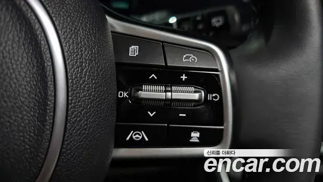 Kia Carnival 2024 — Photo 44/48