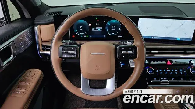 Hyundai Santa Fe 2024 — Photo 7/40