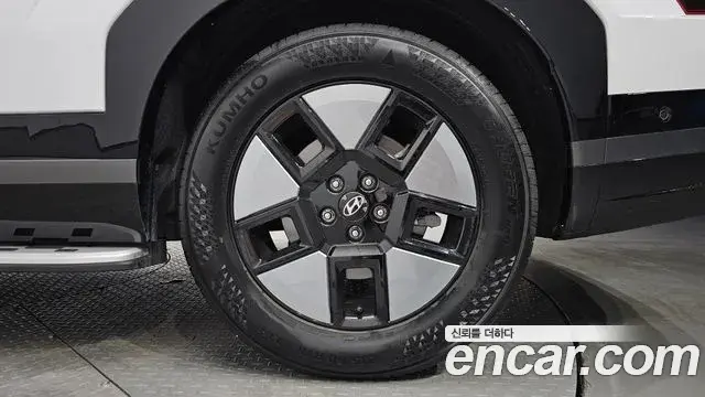 Hyundai Santa Fe 2024 — Photo 11/40