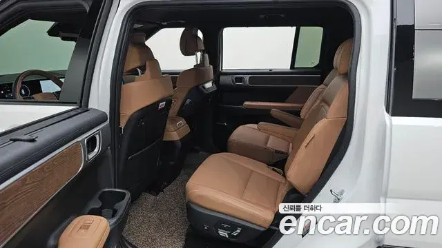 Hyundai Santa Fe 2024 — Photo 10/40