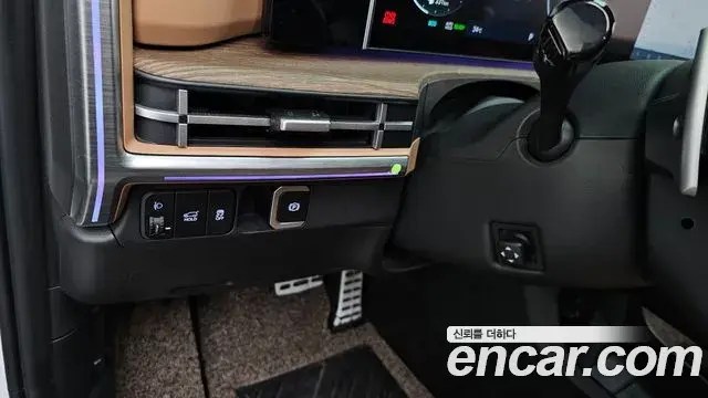 Hyundai Santa Fe 2024 — Photo 38/40