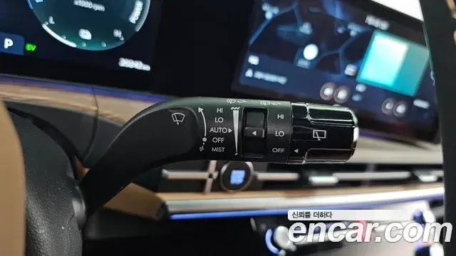 Hyundai Santa Fe 2024 — Photo 13/40