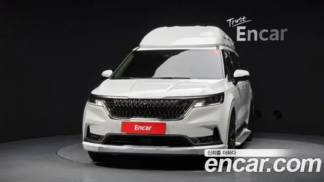 Kia Carnival 2022 — Photo 17/40