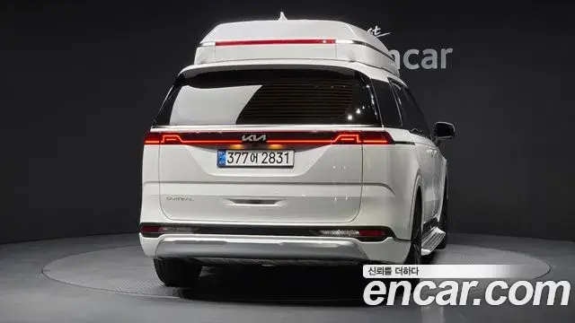 Kia Carnival 2022 — Photo 36/40