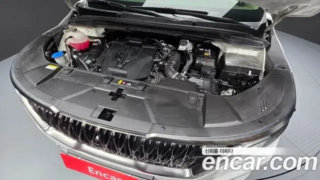 Kia Carnival 2022 — Photo 11/40