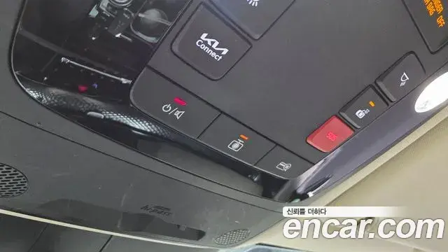 Kia Carnival 2022 — Photo 15/40