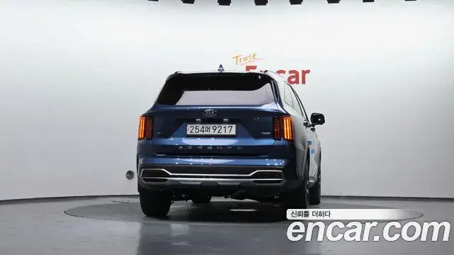 Kia Sorento 2021 — Şəkil 22/32
