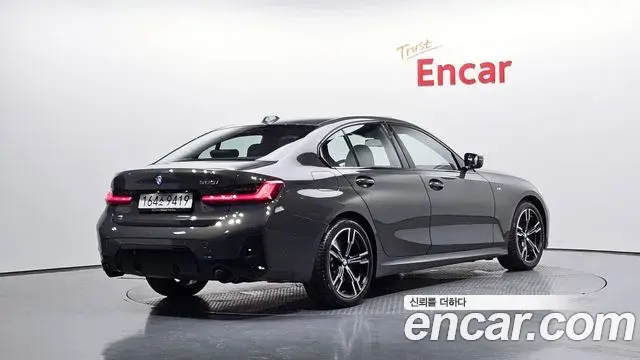BMW 3 Series 2025 — ფოტო 19/33