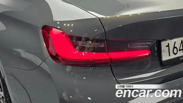 BMW 3 Series 2025 — ფოტო 10/33