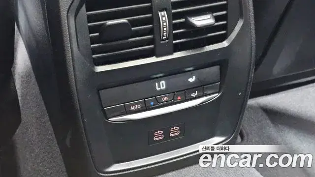 BMW 3 Series 2025 — ფოტო 28/33
