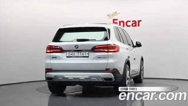 BMW X5 2019 — Şəkil 25/34