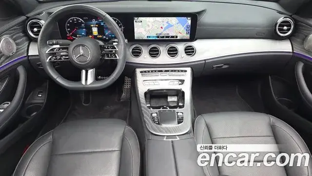 Mercedes-Benz E-Class 2023 — Фото 7/20