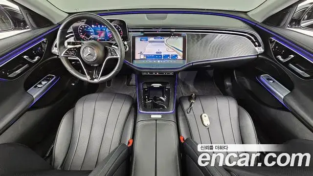 Mercedes-Benz E-Class 2024 — ფოტო 15/30