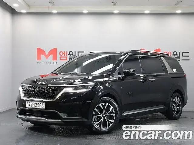Kia Carnival 2023 — Şəkil 1/20