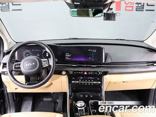 Kia Carnival 2023 — Şəkil 10/20