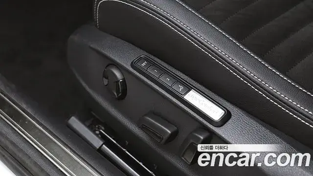 Volkswagen Passat GT 2021 — ფოტო 1/20