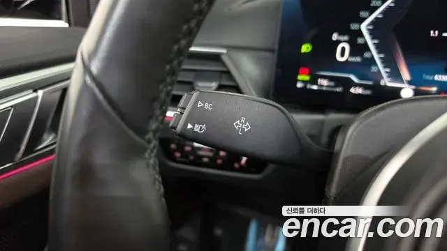 BMW 4 Series 2023 — Photo 8/35