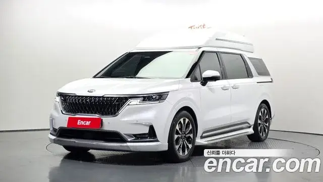 Kia Carnival 2021 — Фото 1/20