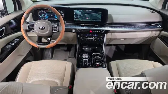 Kia Carnival 2021 — Фото 7/20