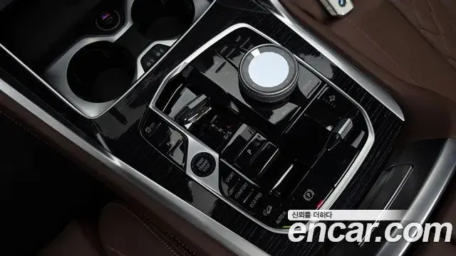 BMW X6 2025 — Şəkil 34/36