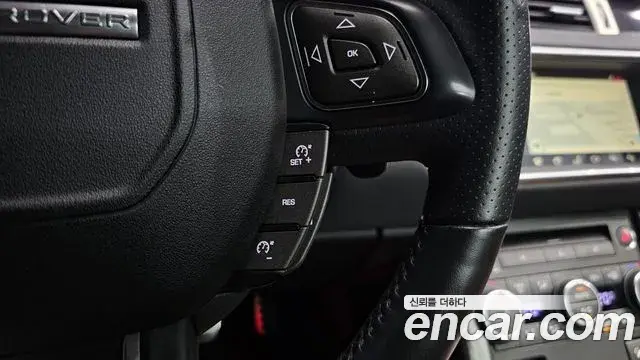 Land Rover Range Rover Evoque 2018 — Photo 35/38