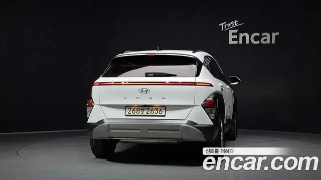 Hyundai Kona 2023 — Фото 4/20