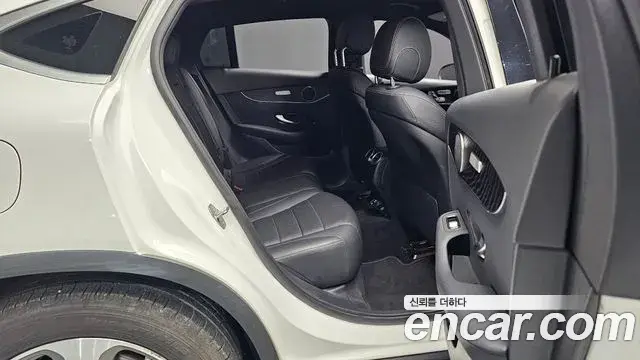Mercedes-Benz GLC-Class 2019 — Фото 12/20