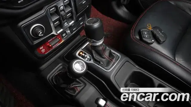 Jeep Wrangler 2020 — Şəkil 16/20