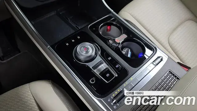 Kia Carnival 2024 — Şəkil 13/32