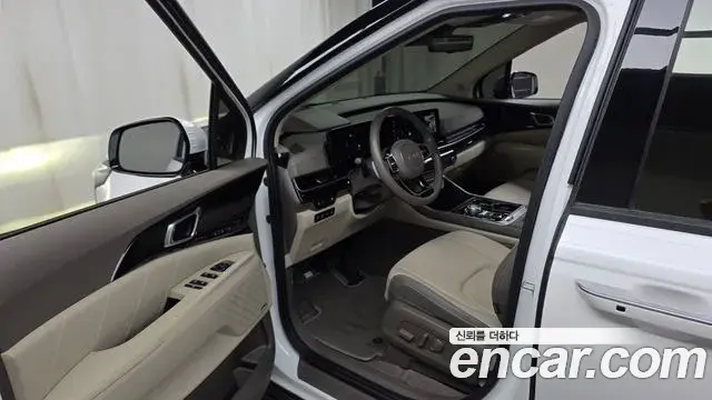Kia Carnival 2024 — Şəkil 3/32