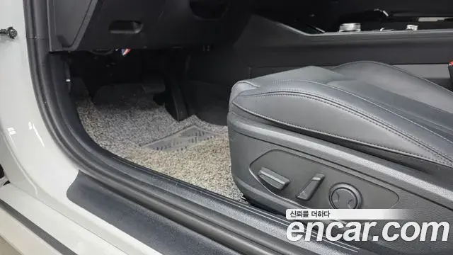 Kia K5 2025 — Photo 16/30