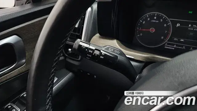 Kia Sorento 2022 — Фото 20/20