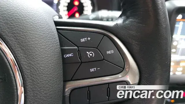 Jeep Renegade 2018 — Photo 20/34