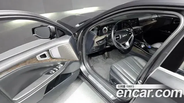 Kia K8 2023 — Photo 9/30