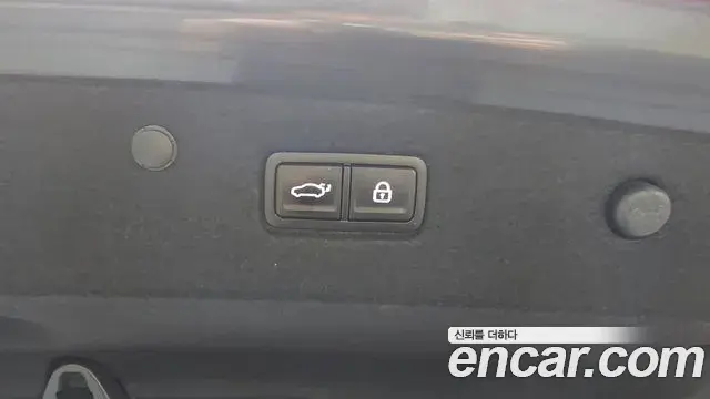 Kia K8 2023 — Photo 4/30