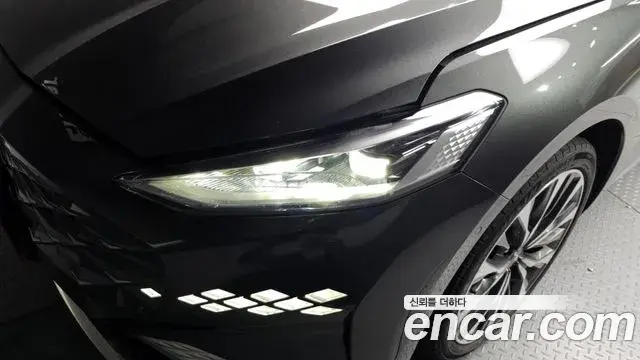 Kia K8 2023 — Photo 13/30