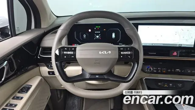 Kia Carnival 2025 — ფოტო 1/39